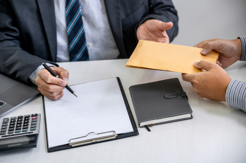 Avoid Scammers With Title Insurance