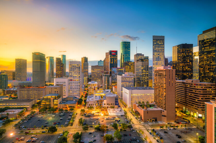 What Should I Look for in a Title Company in Houston and Dallas?